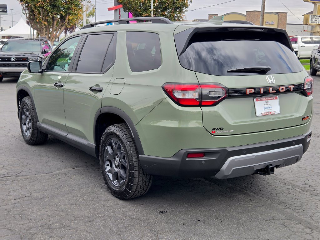 Used 2026 Honda Pilot TrailSport image 5