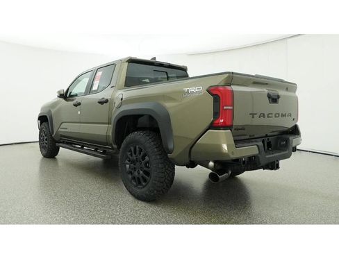 New 2026 Toyota Tacoma TRD Off-Road AWD/4WD image 21