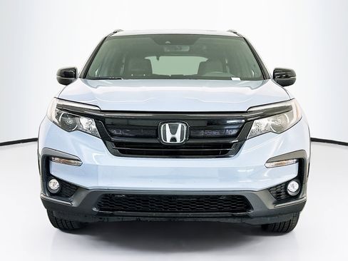 Used 2022 Honda Pilot TrailSport image 2