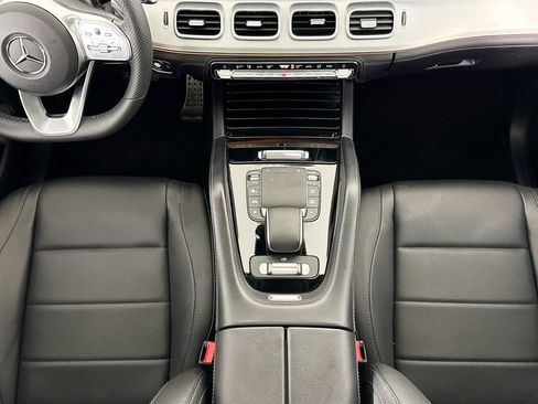 Certified 2022 Mercedes-Benz GLS 450 4MATIC image 17