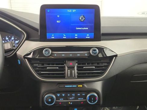 Used 2022 Ford Escape SE w/ Cold Weather Package AWD/4WD image 13