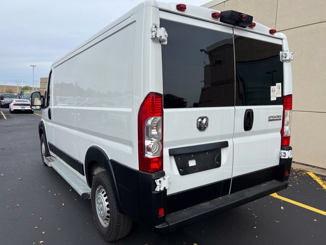 Used 2025 RAM ProMaster 2500 w/ U-Haul Equipment Group FWD image 3