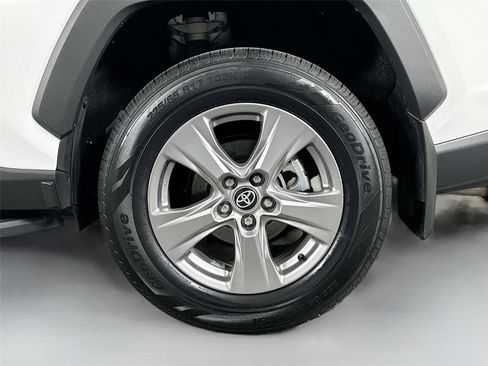 Certified 2024 Toyota RAV4 XLE image 27