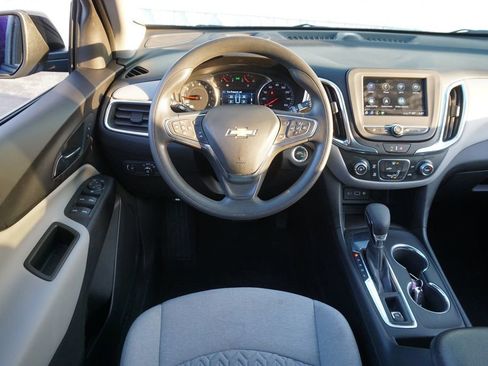 Used 2024 Chevrolet Equinox LS w/ LS Convenience Package FWD image 12