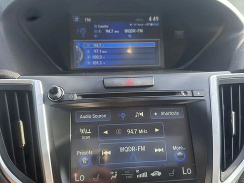 Used 2016 Acura TLX w/ Technology Package image 14