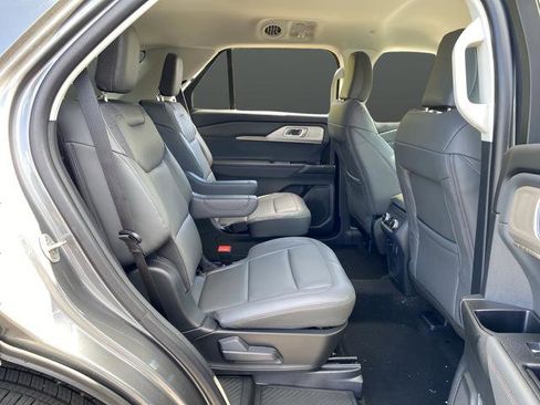 New 2026 Ford Explorer Active w/ Active Comfort Package image 28
