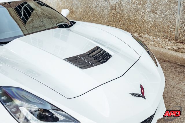 Used 2017 Chevrolet Corvette Stingray Coupe w/ Carbon Flash Badge Package RWD image 29