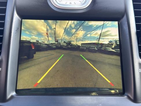 Certified 2023 Chrysler 300 Touring L w/ Popular Equipment Group image 25