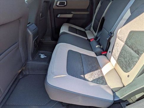 Certified 2023 Ford Bronco Wildtrak AWD/4WD image 18
