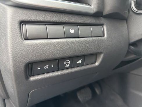 Used 2023 Nissan Rogue SV w/ SV Premium B Package AWD/4WD image 17