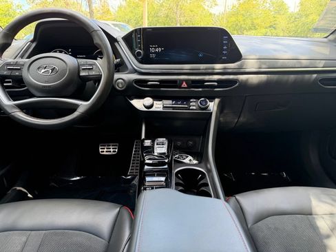 Used 2022 Hyundai Sonata SEL Plus w/ Winter Weather Package FWD image 12
