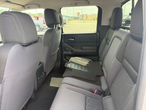 Used 2025 Nissan Frontier SV w/ SV Convenience Package AWD/4WD image 14