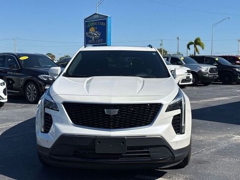 Used 2022 Cadillac XT4 Sport image 2