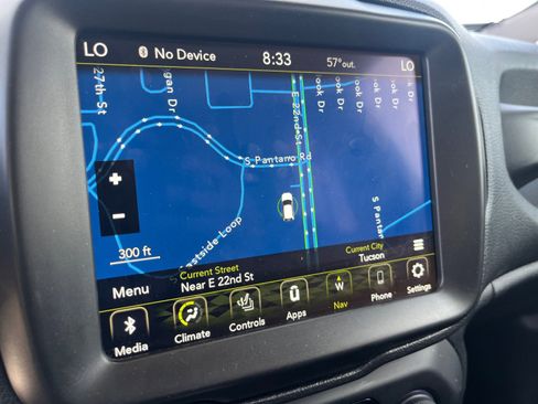 Used 2022 Jeep Renegade Latitude w/ Convenience Group image 29