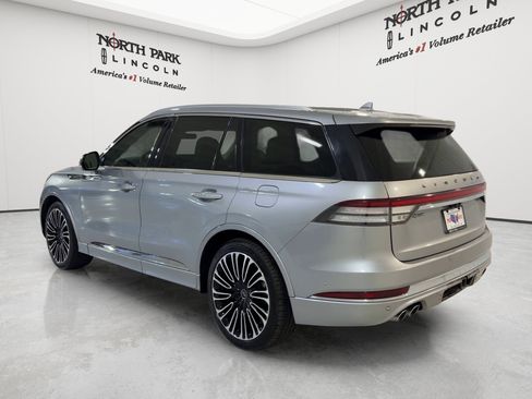 Used 2020 Lincoln Aviator Black Label w/ Dynamic Handling Package AWD/4WD image 3