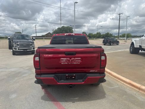 Used 2023 GMC Canyon AT4 w/ AT4 Premium Package AWD/4WD image 6