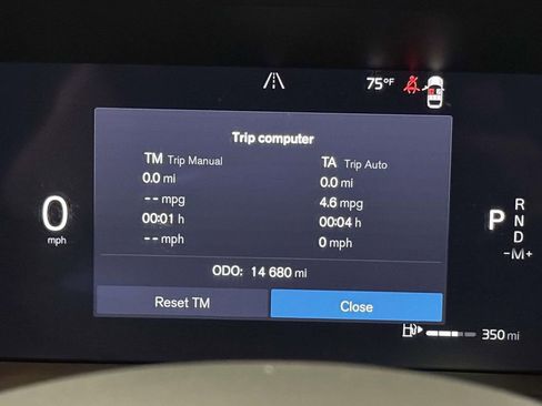 Used 2026 Volvo XC60 B5 Plus w/ Protection Package Premier AWD/4WD image 5