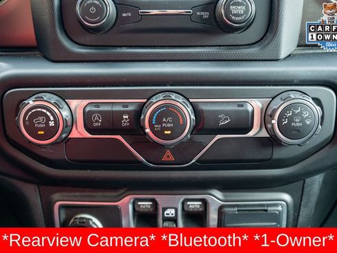 Used 2018 Jeep Wrangler Unlimited Sport S AWD/4WD image 27
