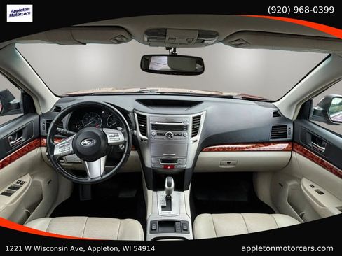 Used 2011 Subaru Outback 2.5i Limited w/ PWR Moonroof Pkg AWD/4WD image 17