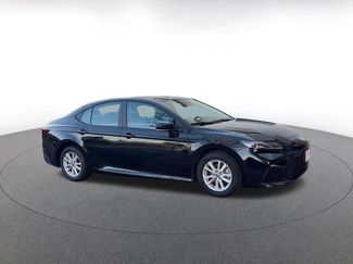 Used 2025 Toyota Camry LE video 2