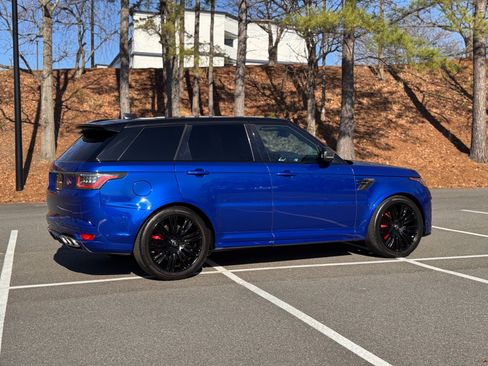 Used 2019 Land Rover Range Rover Sport SVR image 15