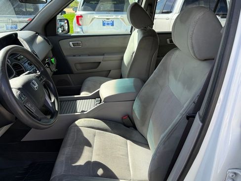 Used 2014 Honda Pilot EX image 11
