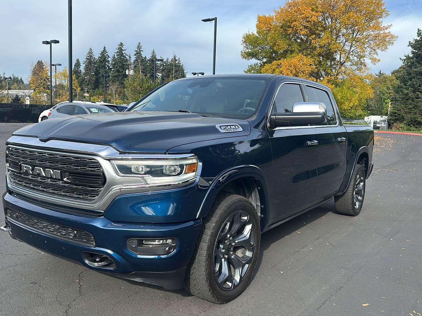 Used 2019 RAM 1500 Limited AWD/4WD image 1