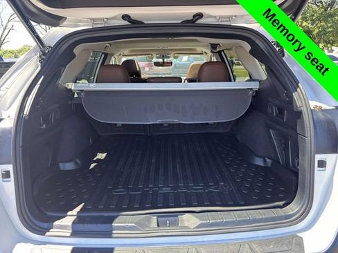 Used 2022 Subaru Outback Touring AWD/4WD image 39