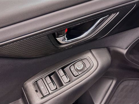 Used 2025 Subaru Legacy Premium AWD/4WD image 15