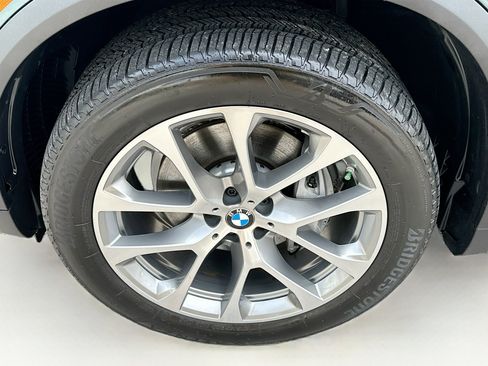 Certified 2024 BMW X5 sDrive40i w/ Premium Package image 35