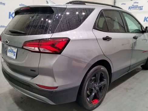 Used 2024 Chevrolet Equinox Premier AWD/4WD image 3