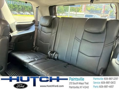 Used 2020 Cadillac Escalade Luxury AWD/4WD image 14