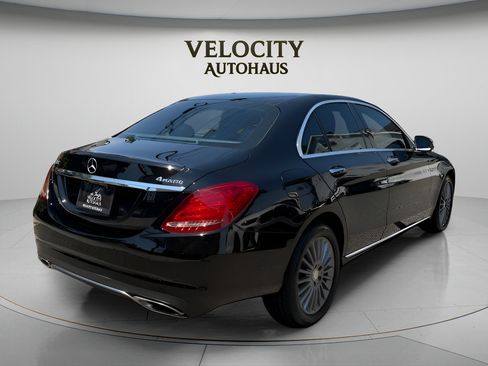 Used 2015 Mercedes-Benz C 300 4MATIC Sedan image 7