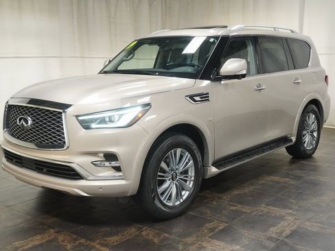 Used 2019 INFINITI QX80 Luxe image 2
