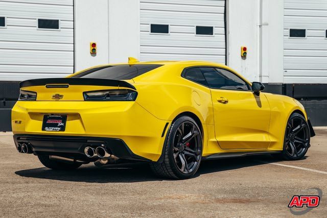Used 2017 Chevrolet Camaro SS RWD image 58