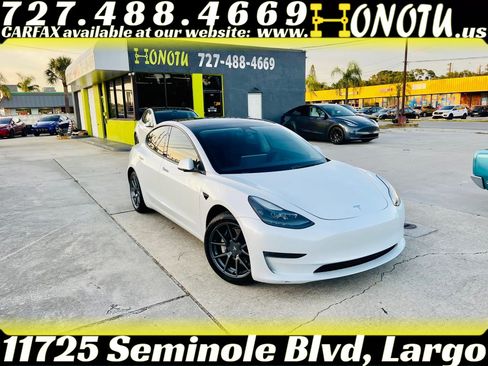 Used 2023 Tesla Model 3 Standard Range RWD image 10