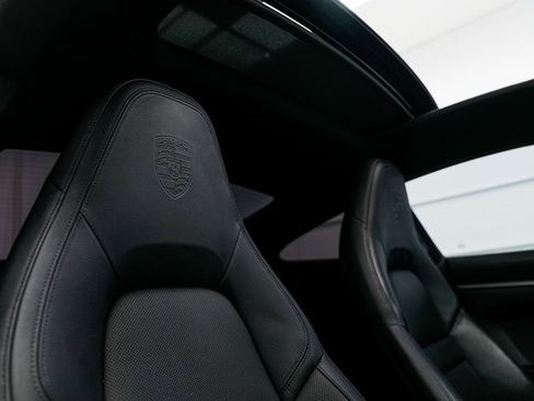 Used 2020 Porsche 911 Carrera image 21