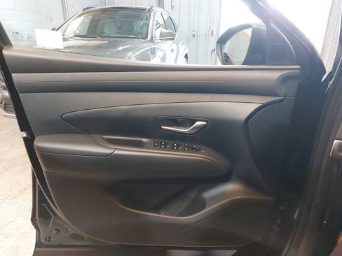 Certified 2025 Hyundai Tucson SEL AWD/4WD image 28