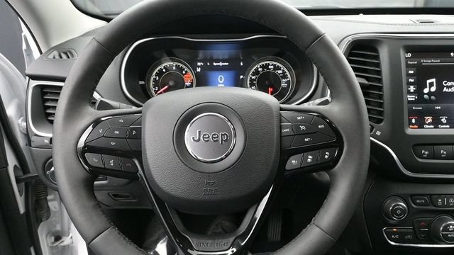 Used 2023 Jeep Cherokee Altitude Lux AWD/4WD image 11