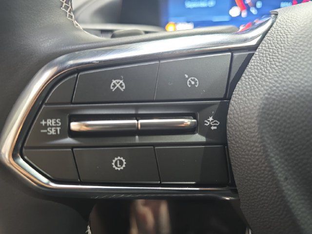 New 2026 Chevrolet Traverse LT w/ Midnight/Sport Edition FWD image 21