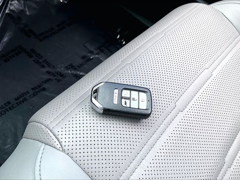 Used 2021 Honda CR-V EX-L image 15