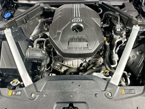 Used 2019 Kia Stinger Premium image 37