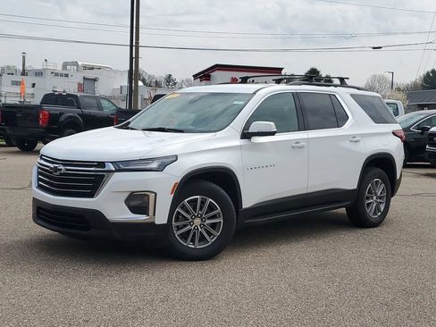 Used 2022 Chevrolet Traverse LT w/ LPO, 'HIT The Road' Package image 28