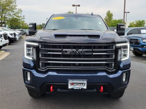 Used 2022 GMC Sierra 2500 AT4 w/ AT4 Preferred Package AWD/4WD image 8