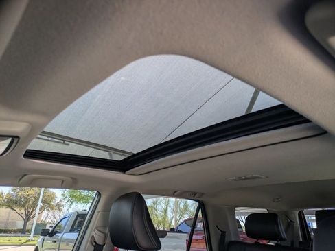 Used 2017 Toyota 4Runner Limited image 18