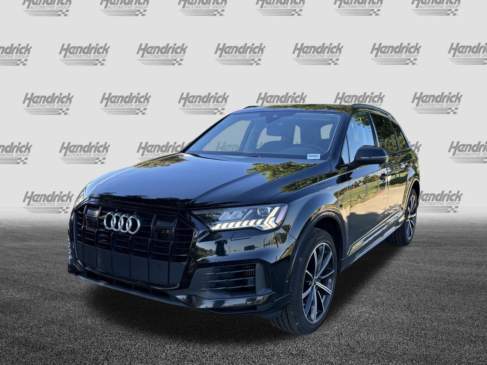 Used 2024 Audi Q7 3.0T Premium Plus AWD/4WD image 5