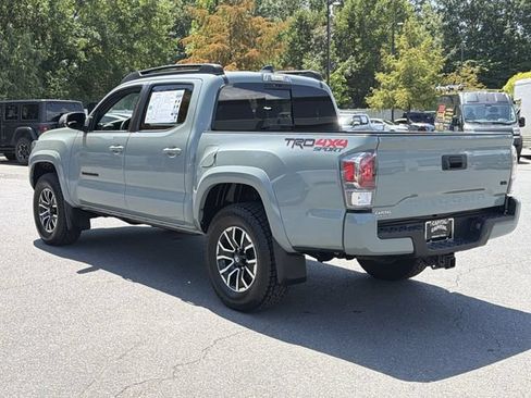 Used 2023 Toyota Tacoma TRD Sport AWD/4WD image 11