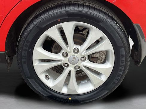 Used 2016 Kia Soul + image 11