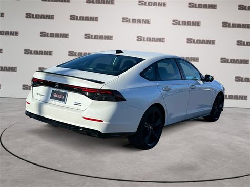 Used 2024 Honda Accord Sport image 5