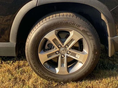 Certified 2023 Honda Pilot EX-L image 11